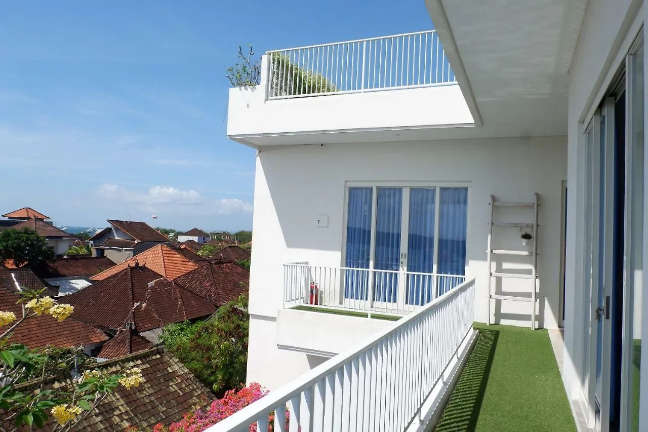 Villa Tepi Segara Sanur  Indonesia